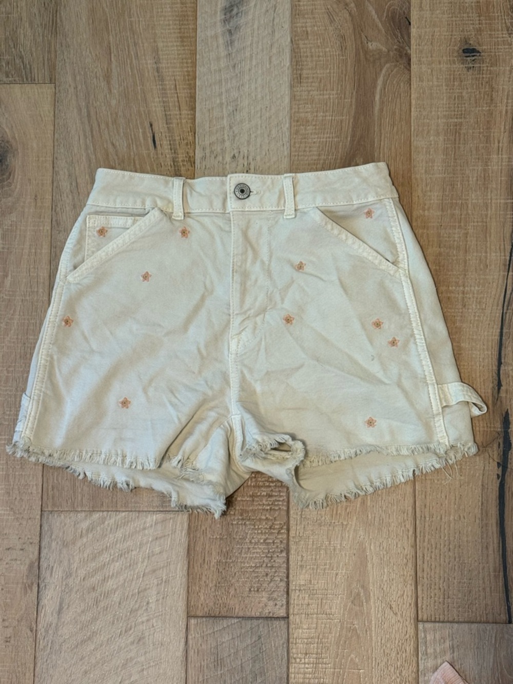 American Eagle Outfitters Cream Embroidered Frayed-Hem Jean Shorts